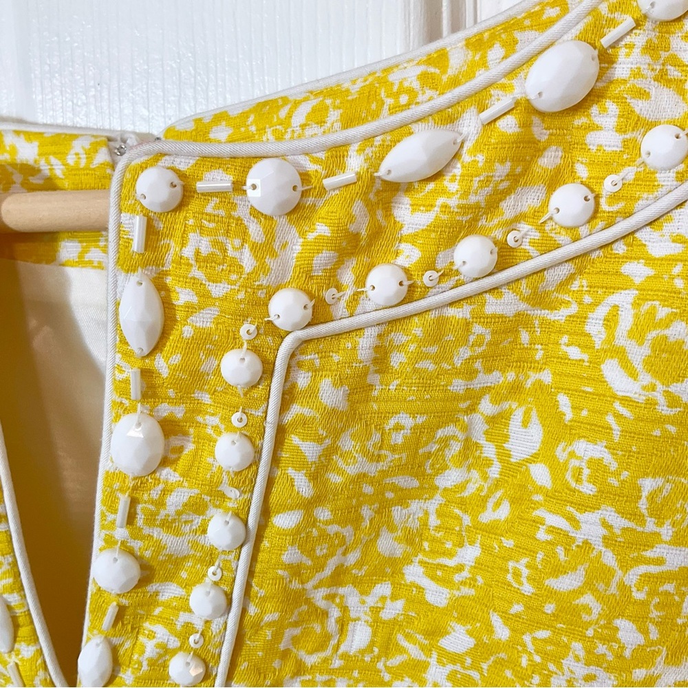 Tahari Arthur S. Levine Sunny Yellow & White Sheath Dress Beaded Necklin… - Picture 6 of 12